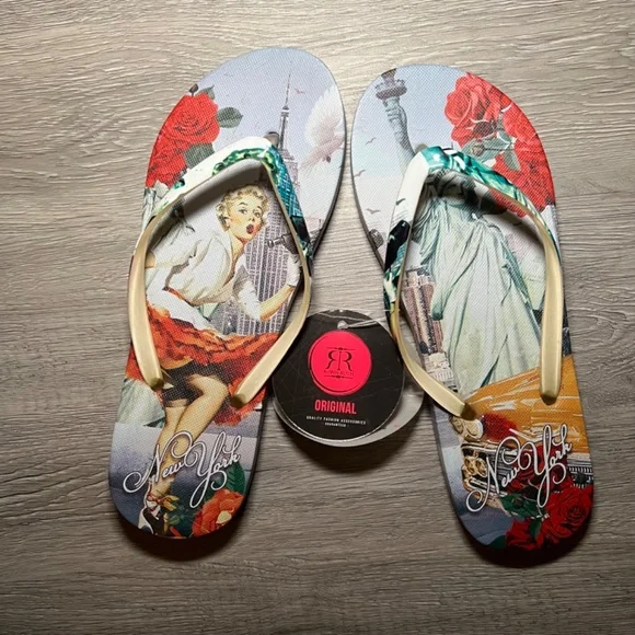 Unique/Rare - Robin Ruth - New York  Sandals - Small (6.5) - Picture 6 of 8